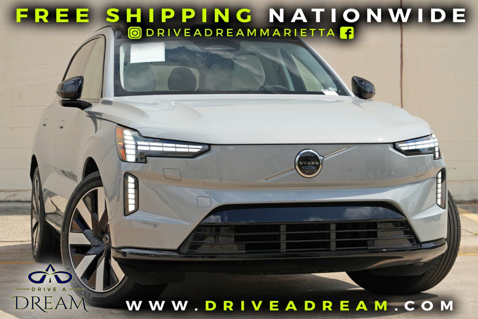 Used 2025 Volvo EX90 Ultra AWD/4WD image 2