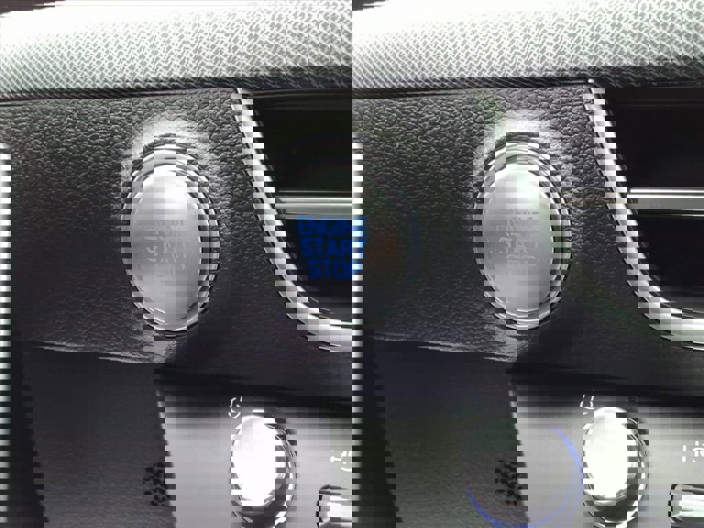 Certified 2025 Hyundai Sonata Limited image 18