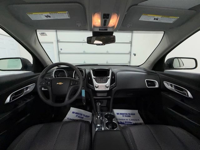 Used 2017 Chevrolet Equinox LS AWD/4WD image 9