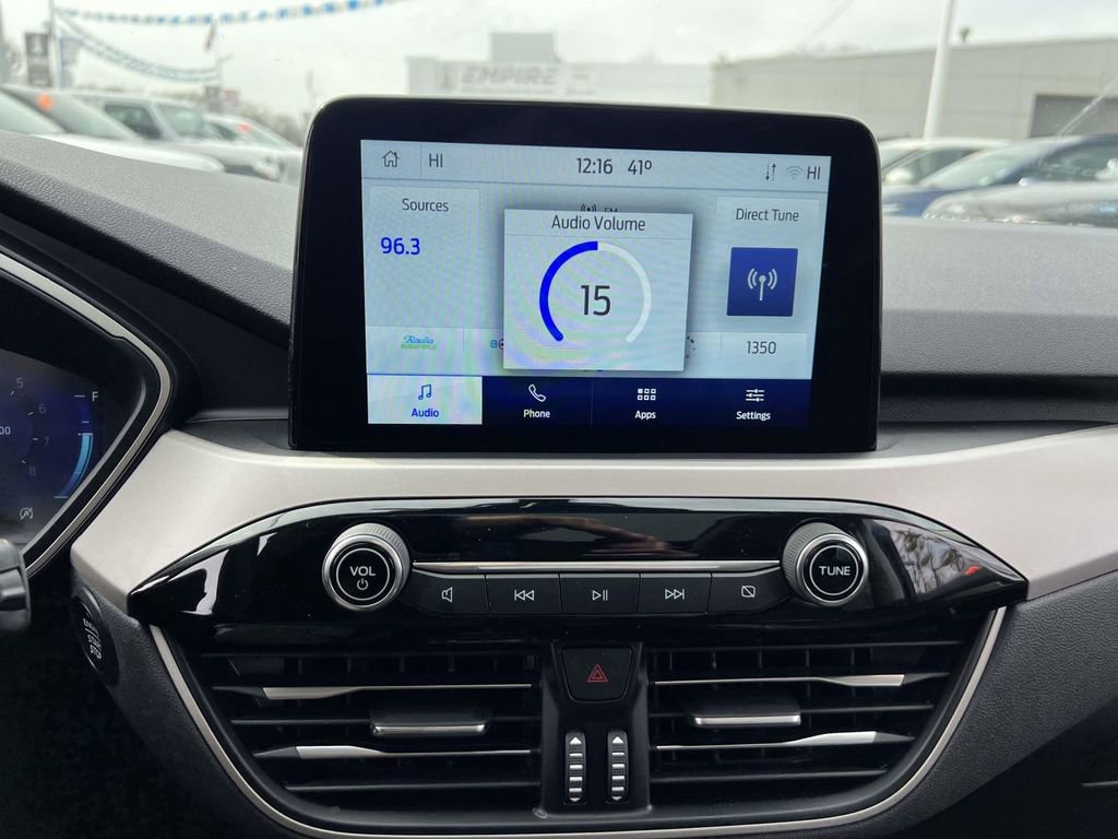 Used 2022 Ford Escape SEL w/ Technology Package image 25