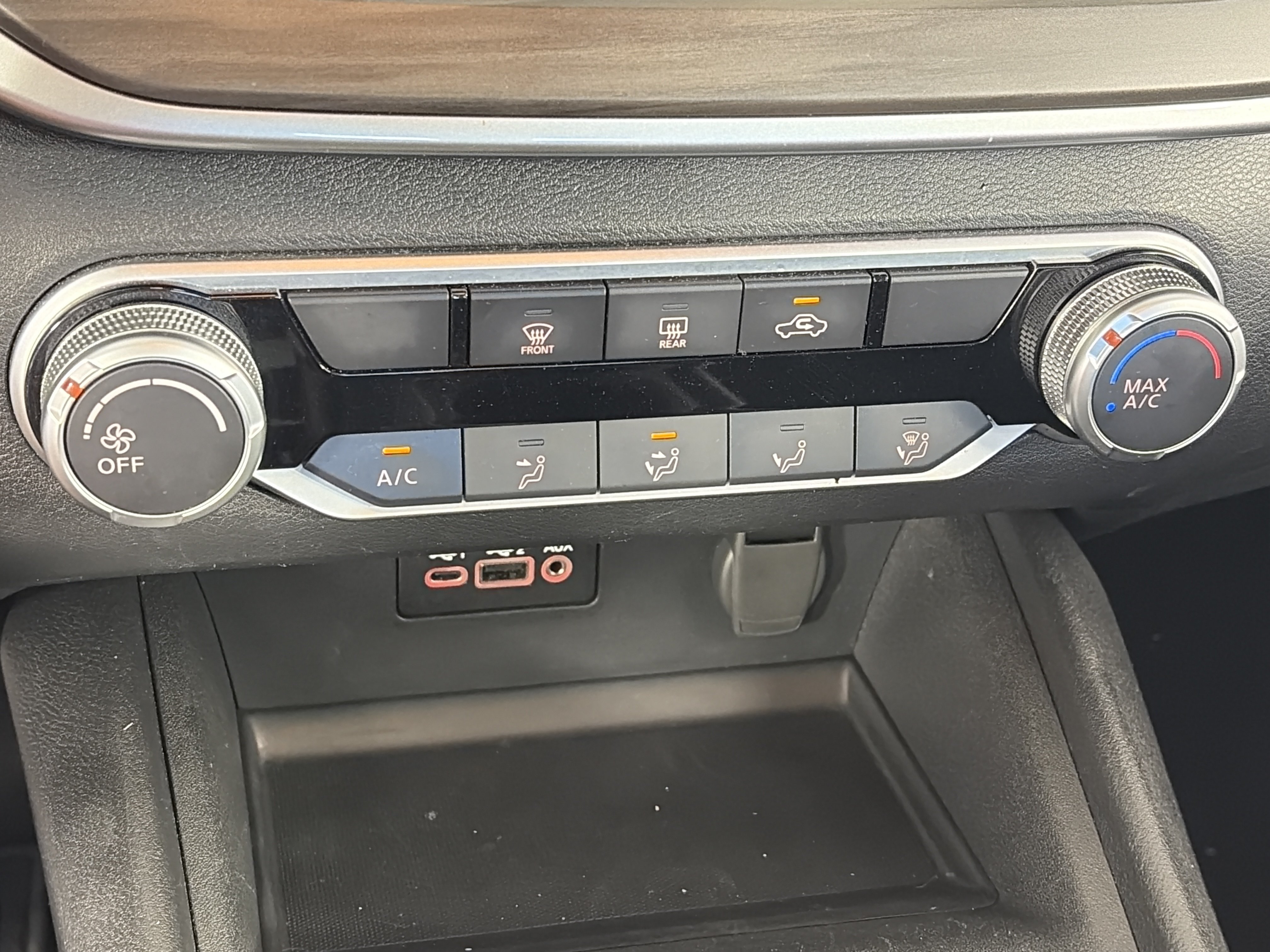 Used 2025 Nissan Altima 2.5 SV AWD/4WD image 20