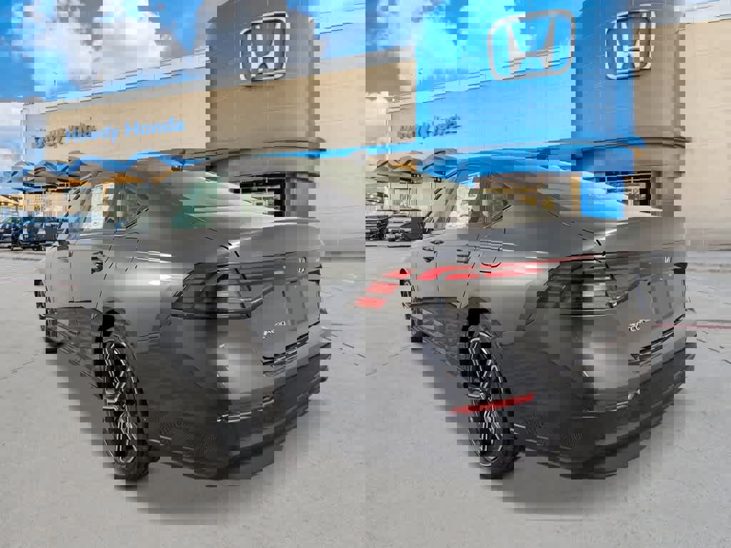 New 2026 Honda Accord SE image 2