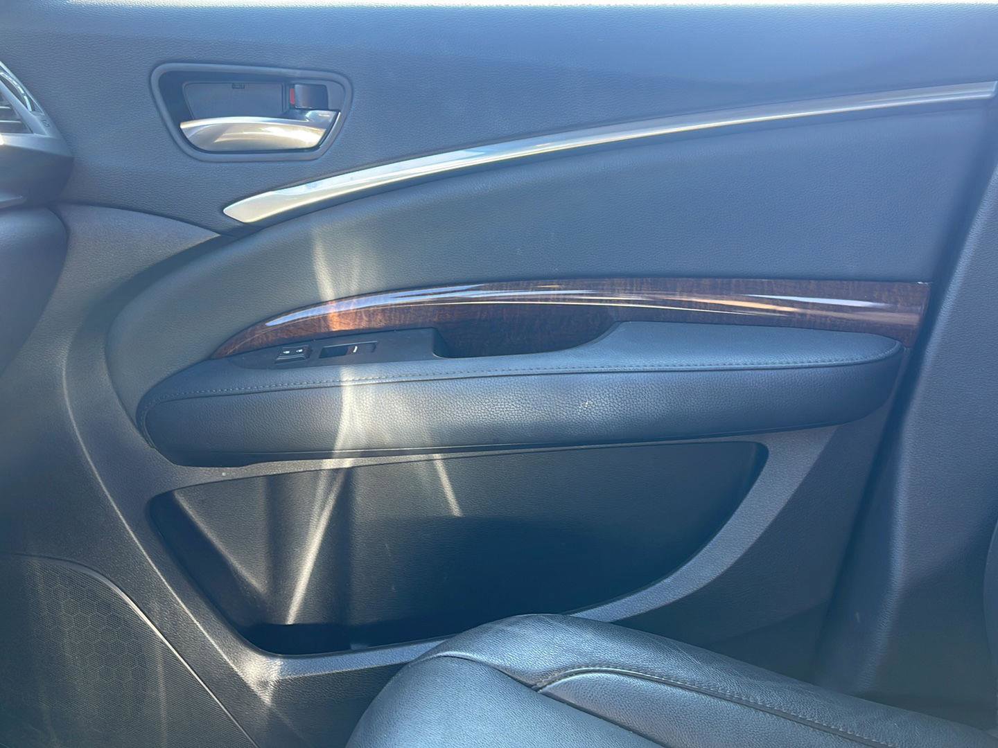 Used 2019 Acura MDX FWD image 21