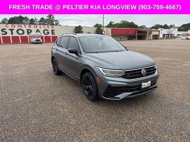 Used 2023 Volkswagen Tiguan SE R-Line FWD image 1