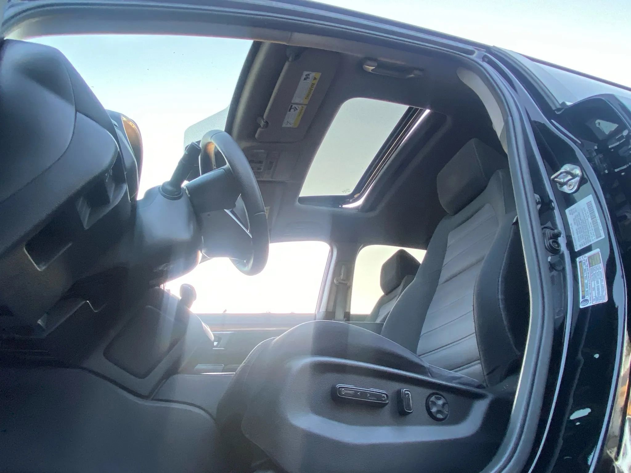 Used 2019 Honda CR-V EX image 30