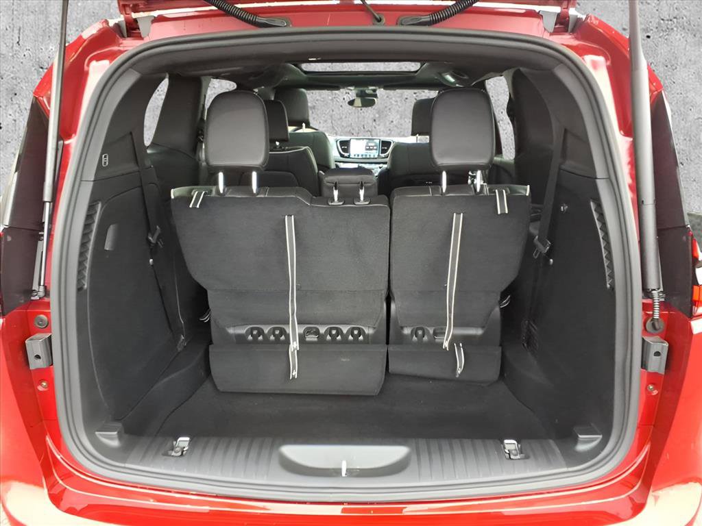 New 2026 Chrysler Pacifica Limited w/ S Appearance Package image 26