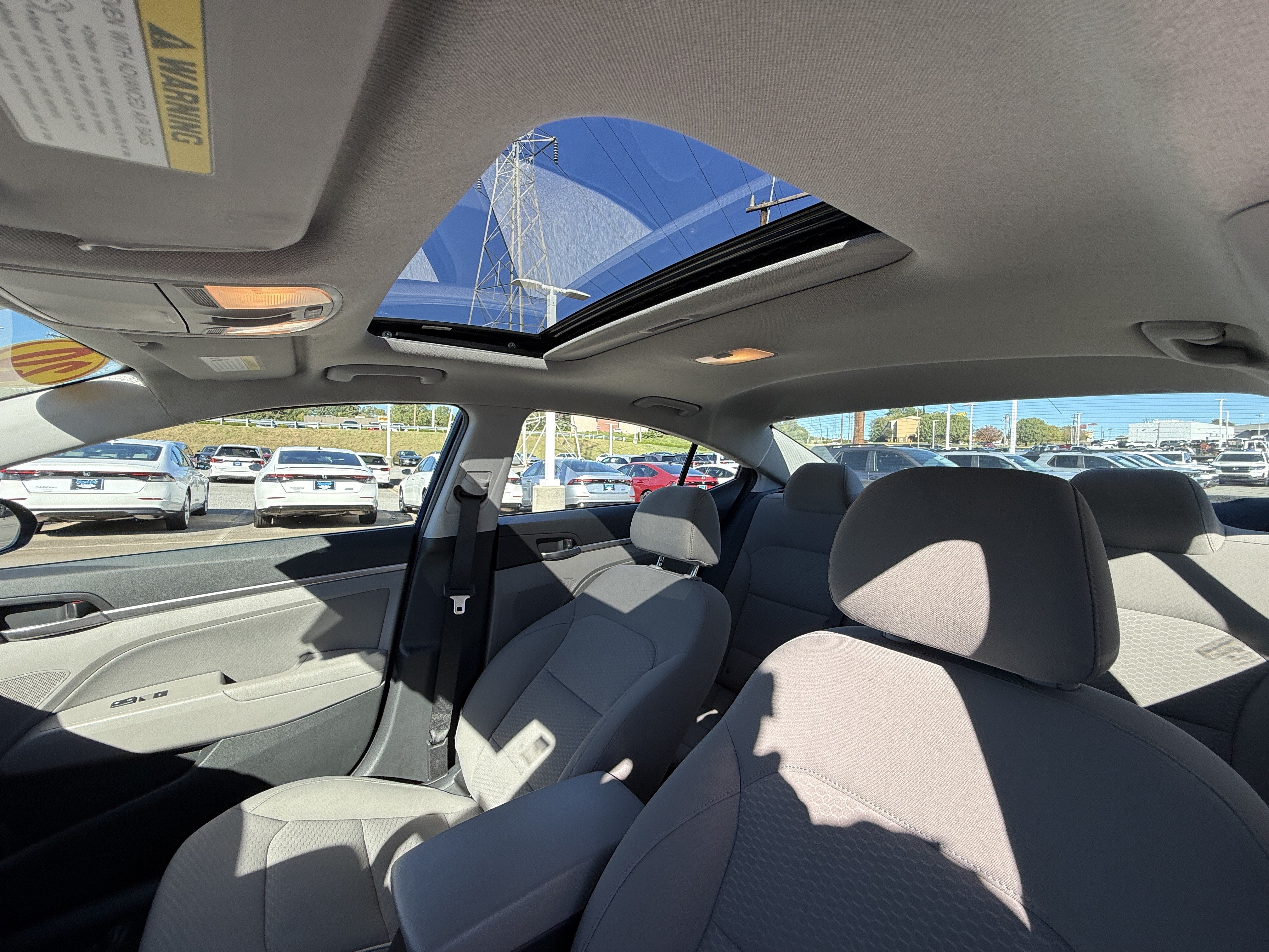 Used 2020 Hyundai Elantra Value Edition FWD image 28