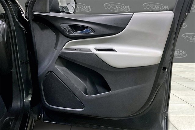 Used 2018 Chevrolet Equinox LT image 12