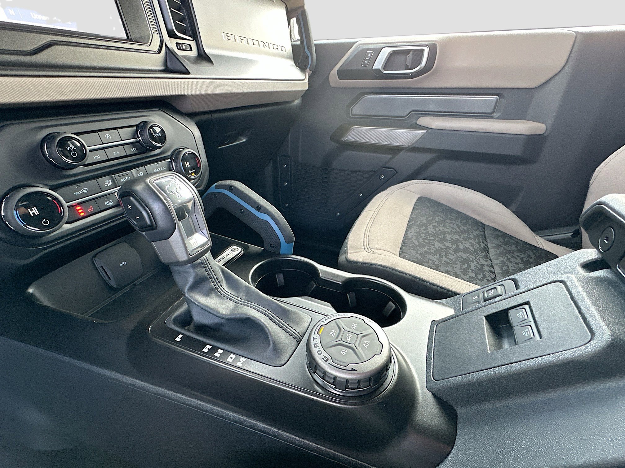 Certified 2021 Ford Bronco Wildtrak image 17