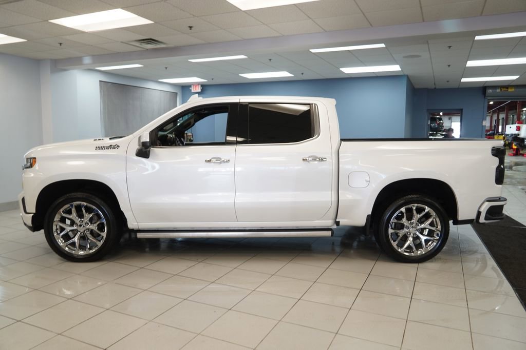 Used 2022 Chevrolet Silverado 1500 High Country image 2