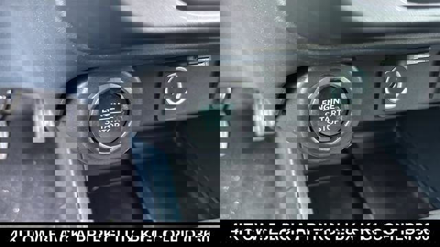 New 2026 Ford Maverick XLT w/ XLT Luxury Package image 13