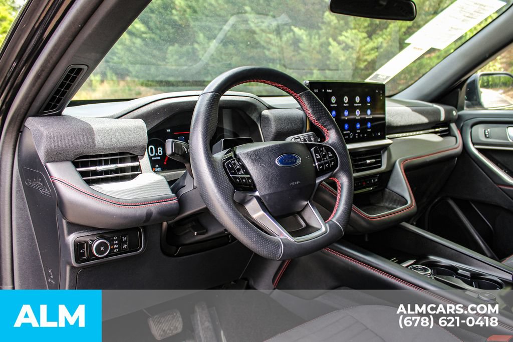 Used 2025 Ford Explorer ST-Line w/ ST-Line Street Pack AWD/4WD image 23