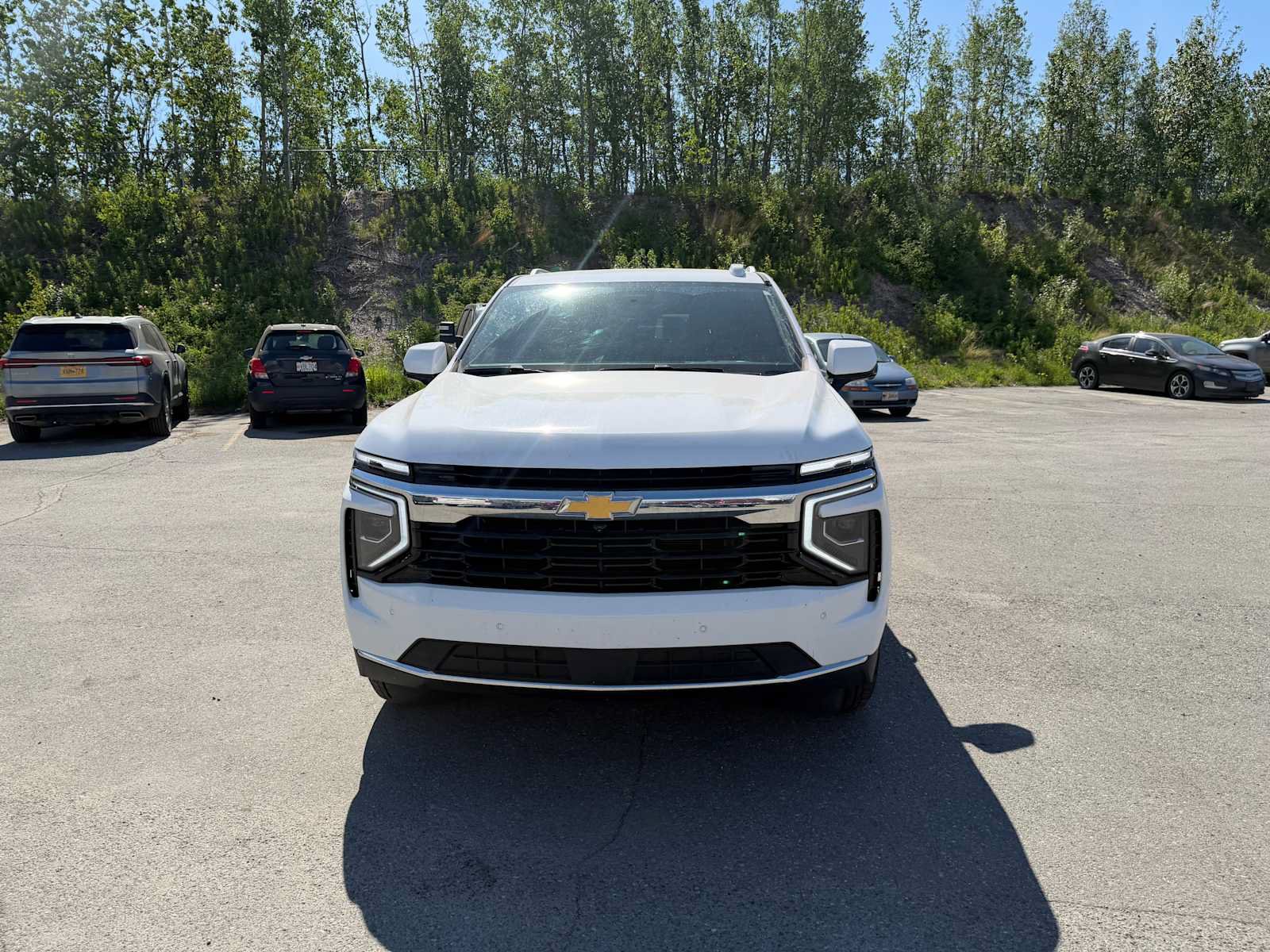 Used 2025 Chevrolet Suburban LS AWD/4WD image 5