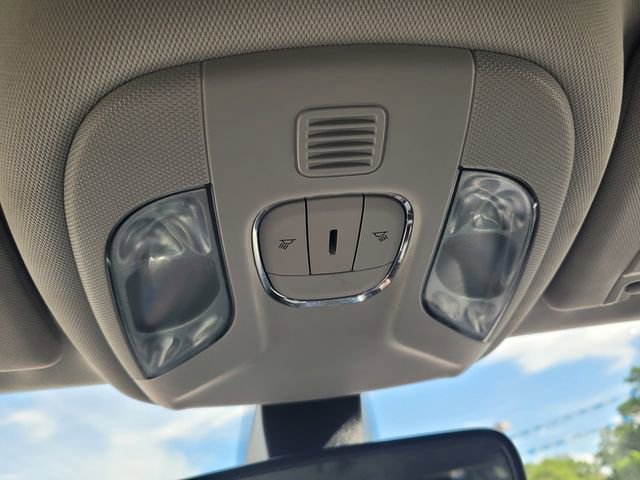 Used 2020 Jeep Compass Latitude image 21