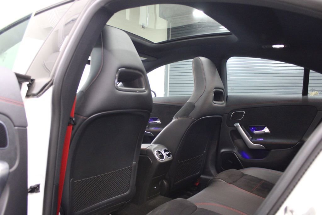 Certified 2025 Mercedes-Benz CLA 35 AMG 4MATIC image 29