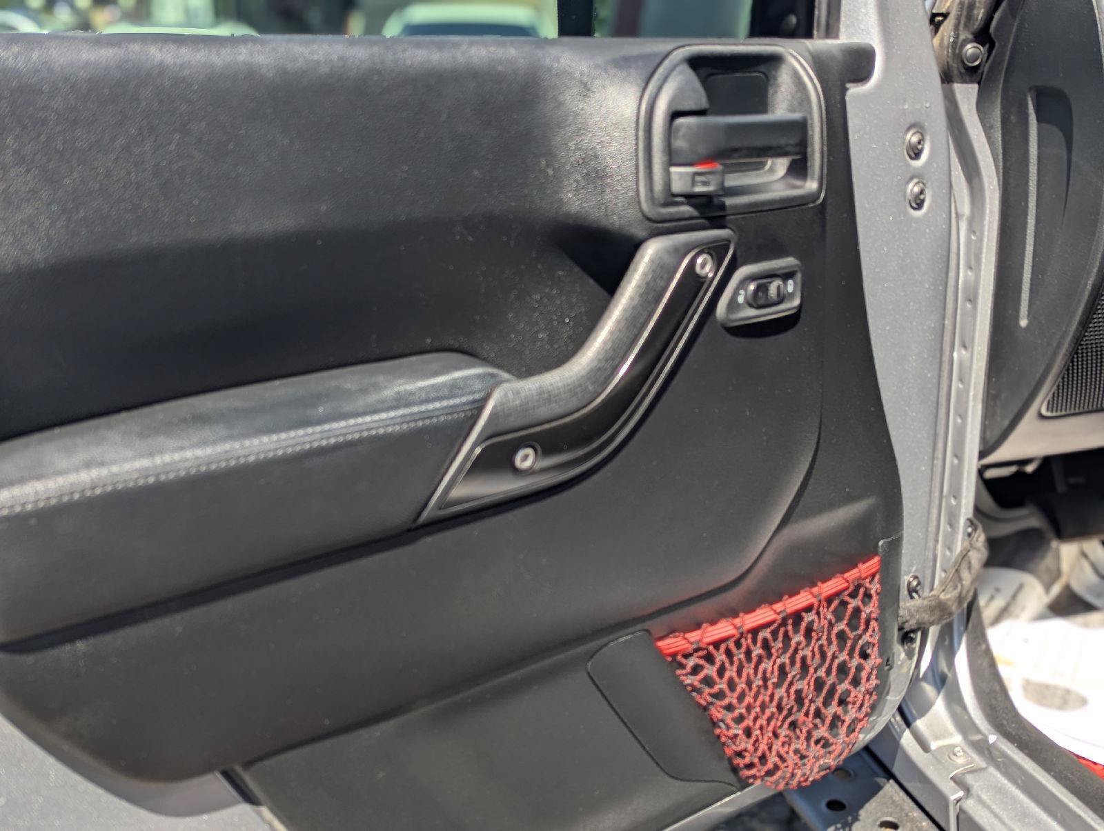 Used 2018 Jeep Wrangler Unlimited Rubicon w/ Max Tow Package AWD/4WD image 34