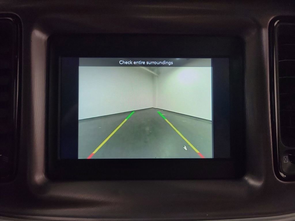 Used 2019 Dodge Challenger SXT image 19