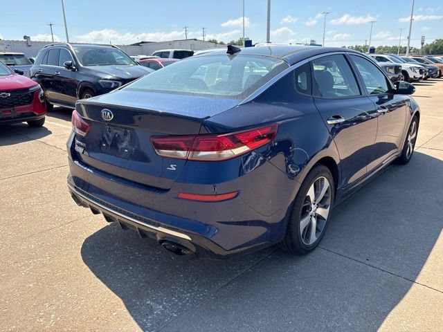 Used 2019 Kia Optima S w/ S Panoramic Sunroof Package FWD image 3