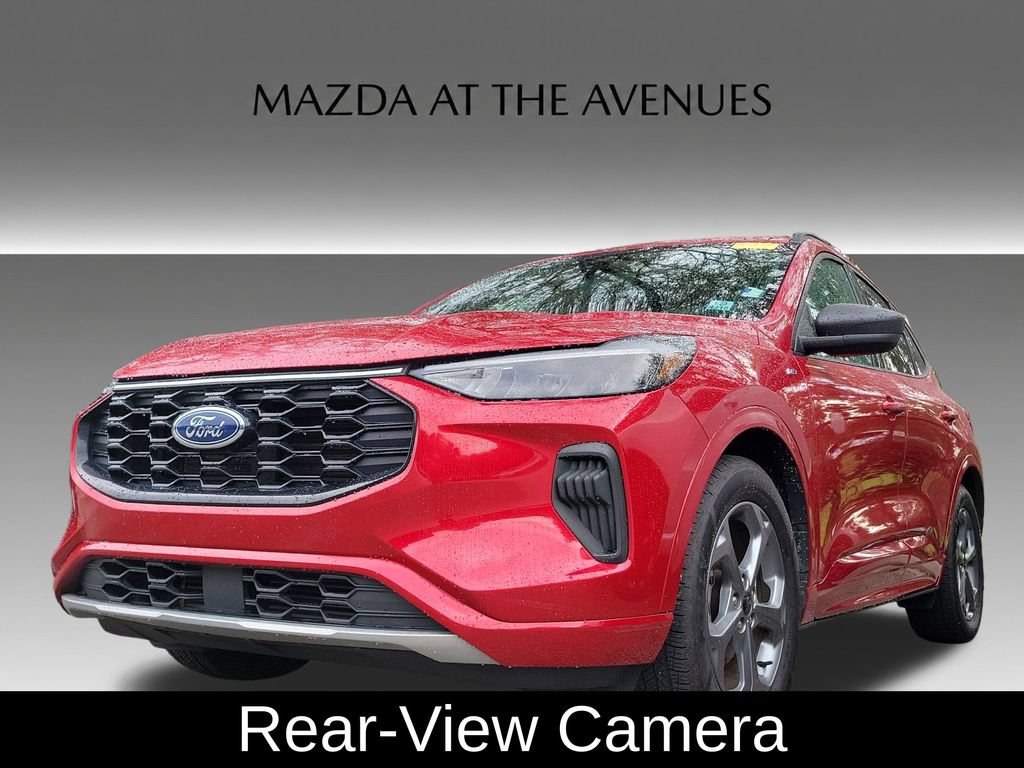 Used 2024 Ford Escape ST-Line w/ Tech Pack #1 FWD image 4