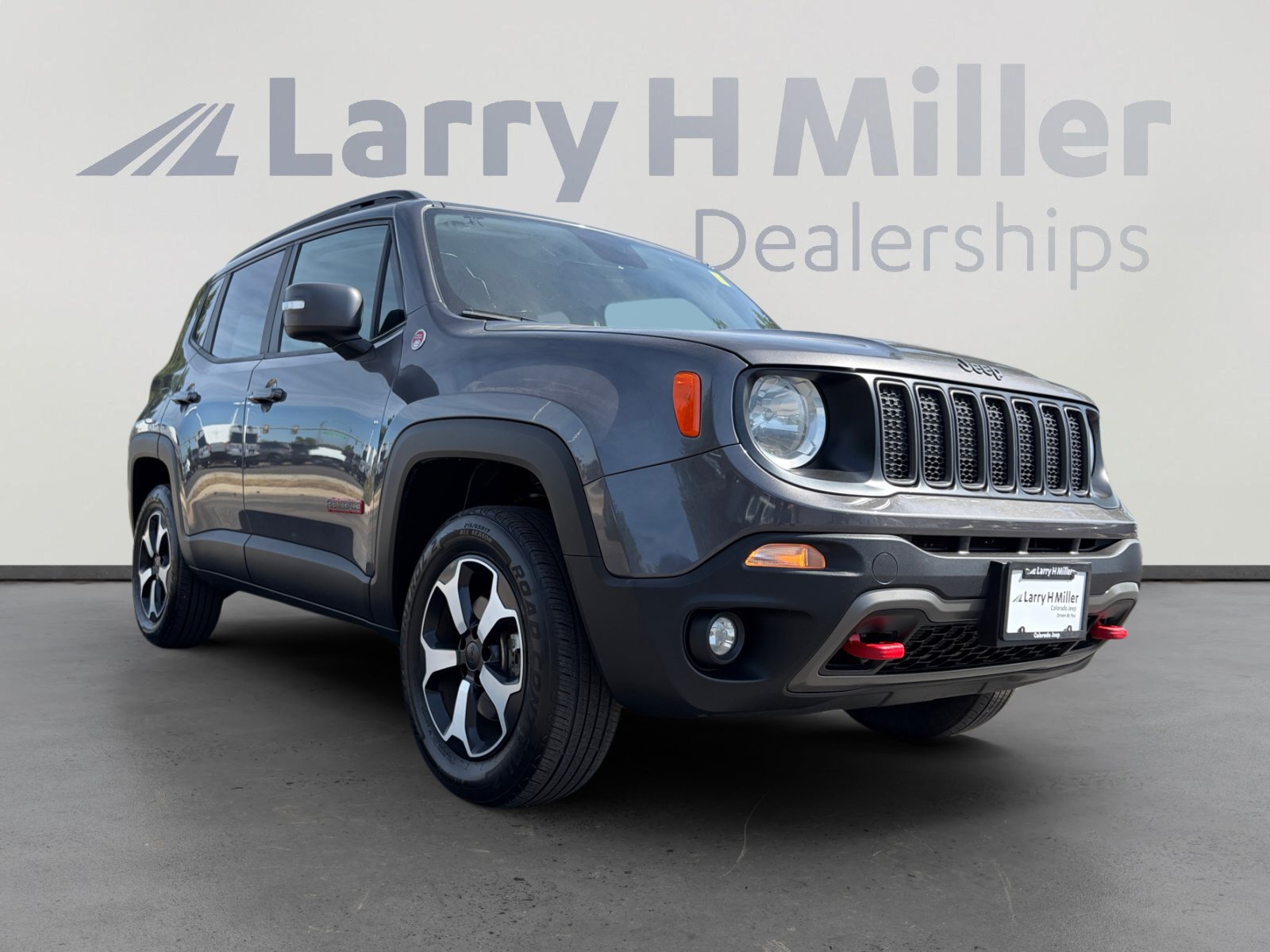 Used 2020 Jeep Renegade Trailhawk AWD/4WD image 7