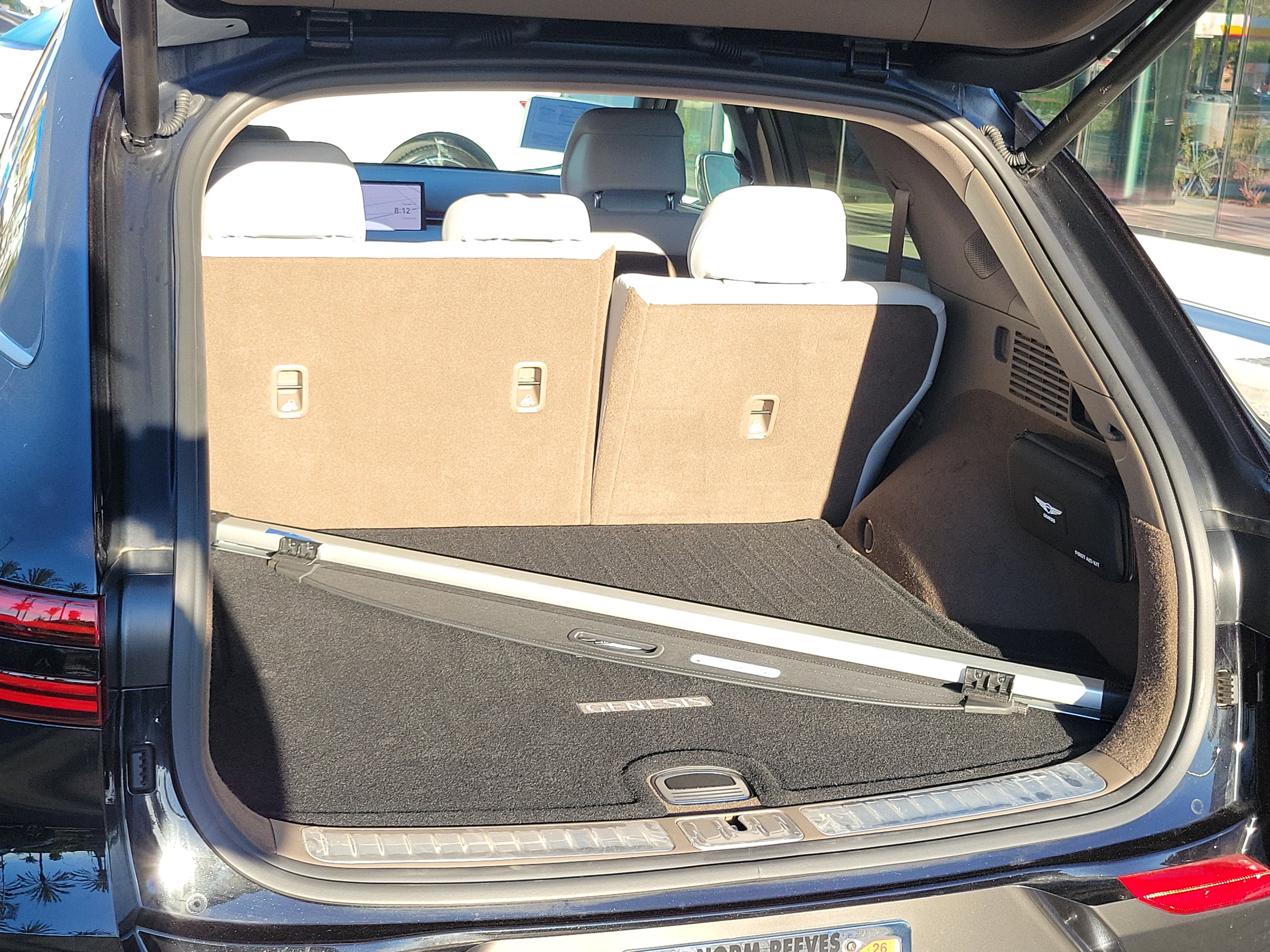 Certified 2026 Genesis GV70 2.5T Advanced image 16