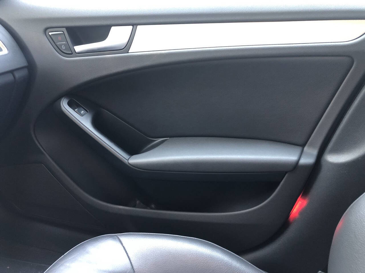 Used 2009 Audi A4 2.0T Premium Plus image 20