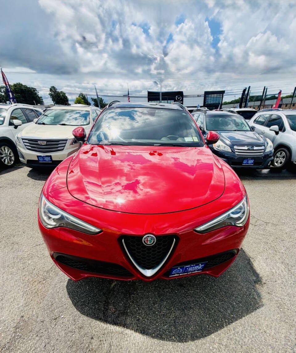 Used 2018 Alfa Romeo Stelvio Ti Sport AWD/4WD image 4