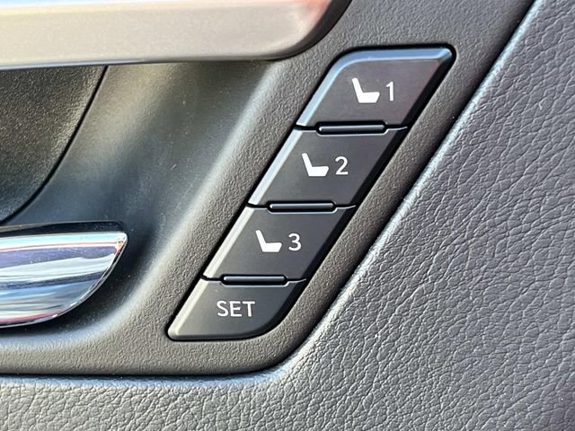 Used 2022 Lexus RX 350 F Sport w/ Accessory Package AWD/4WD image 32
