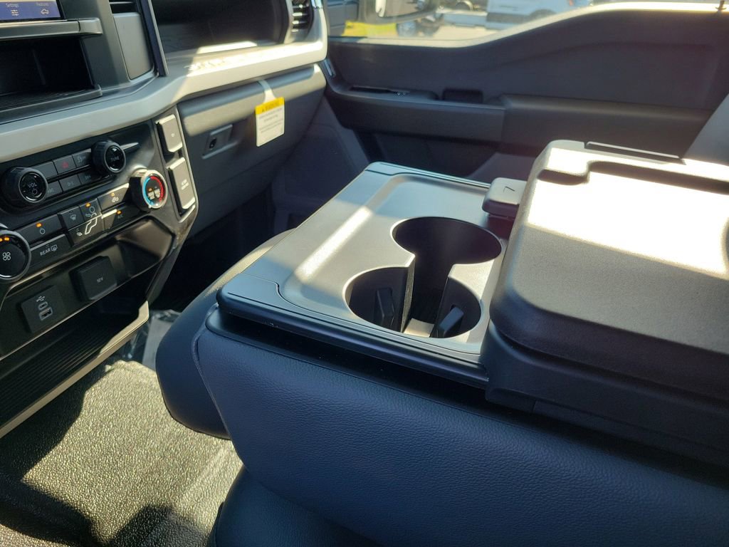 New 2025 Ford F350 XL w/ XL Chrome Package image 29