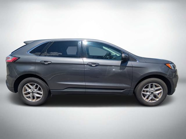 Used 2024 Ford Edge SEL AWD/4WD image 3
