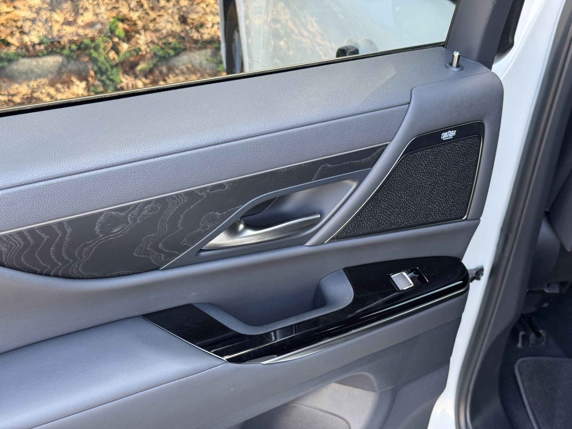 Used 2024 Lexus LX 600 4WD w/ Appearance Package image 42