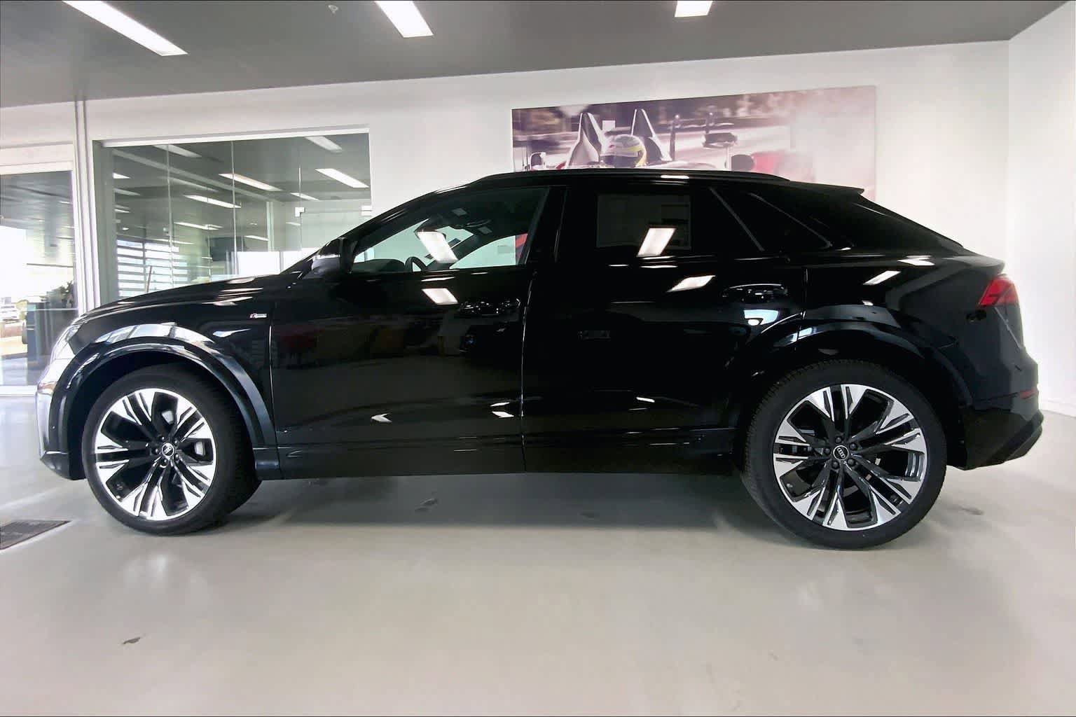 New 2026 Audi Q8 Premium Plus image 3