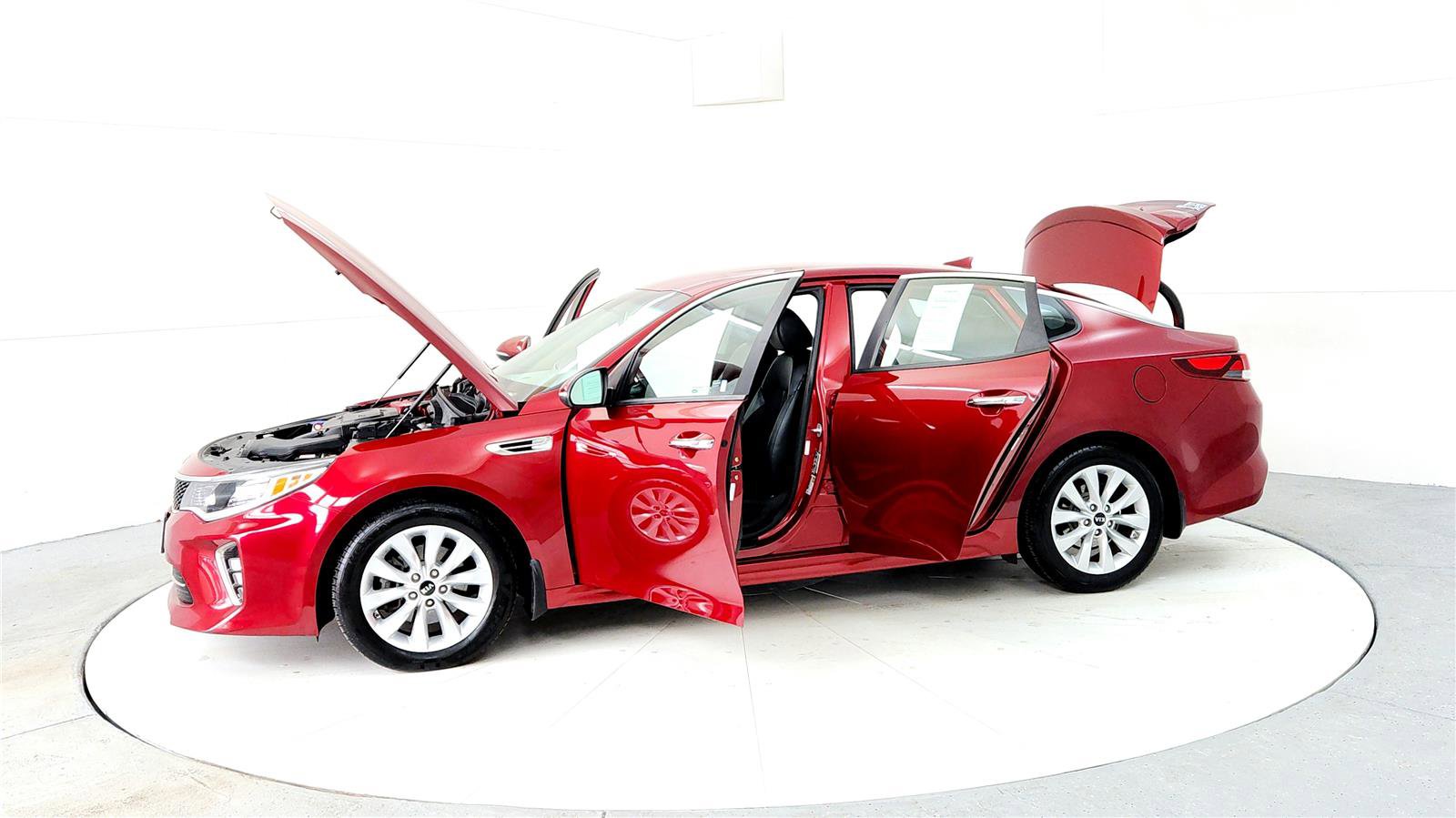 Used 2018 Kia Optima S image 10