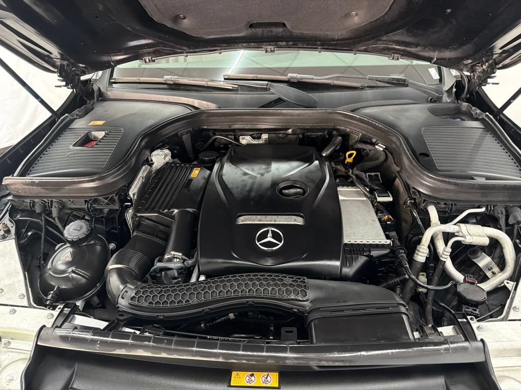 Used 2016 Mercedes-Benz GLC 300 image 29