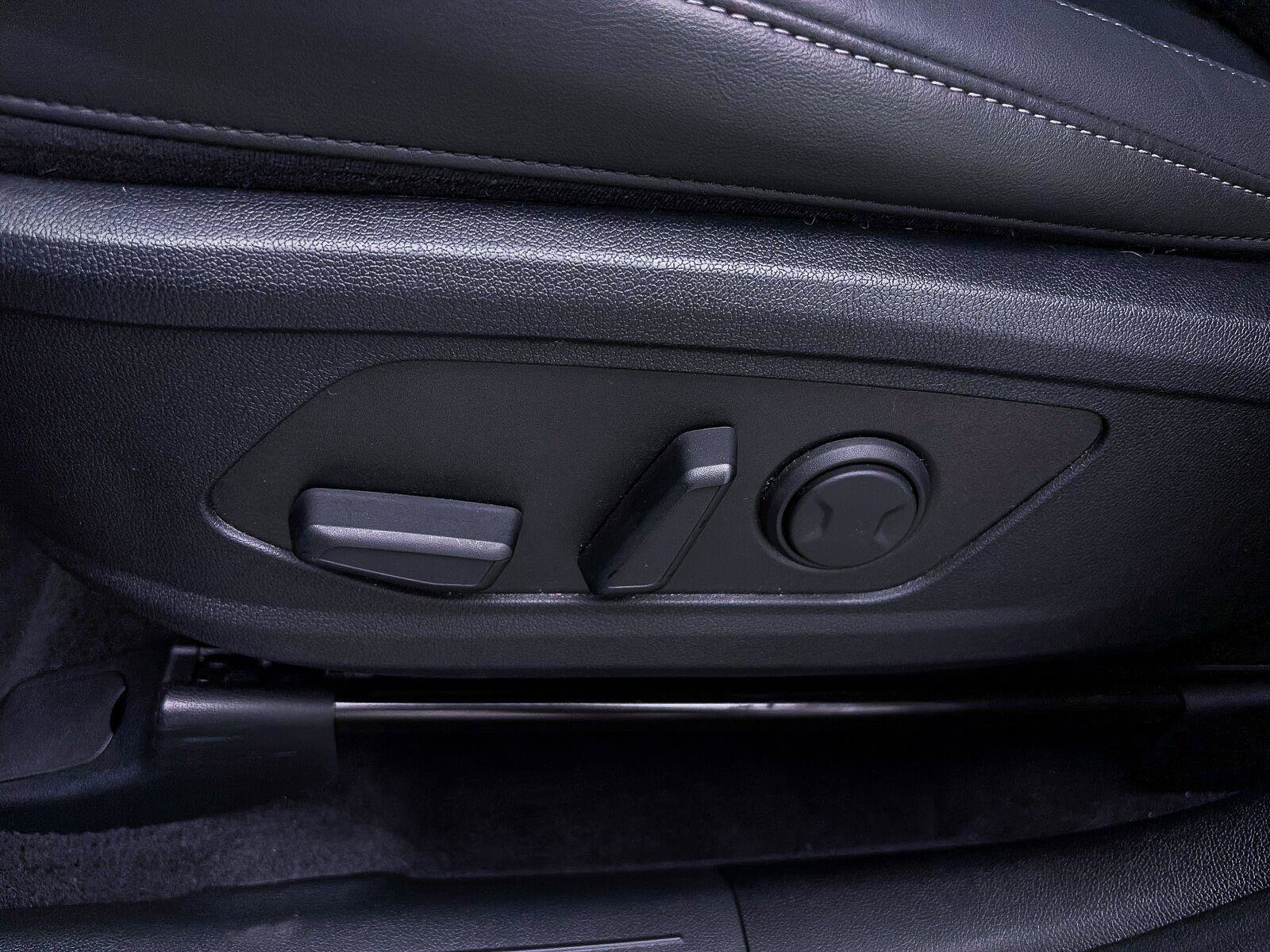 Used 2025 Kia Sorento SX AWD/4WD image 20