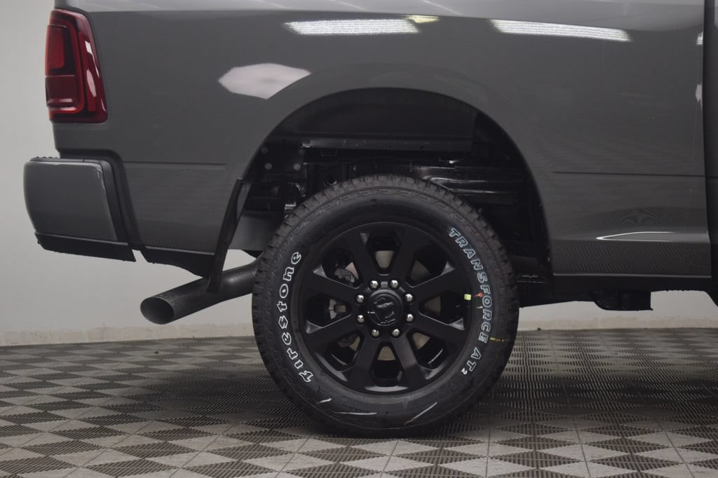 New 2026 RAM 2500 Big Horn AWD/4WD image 8