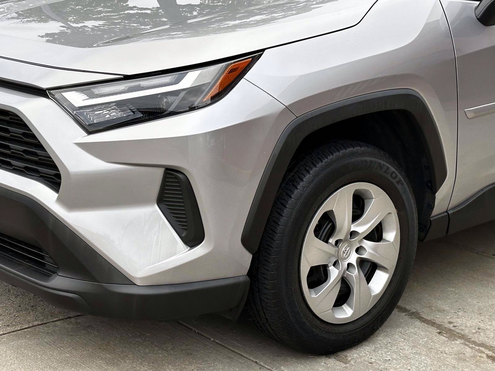 Certified 2023 Toyota RAV4 LE AWD/4WD image 7