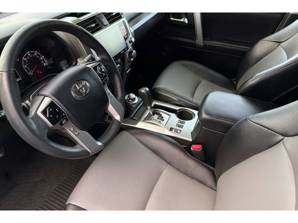 Used 2022 Toyota 4Runner SR5 Premium w/ Moonroof Package image 10