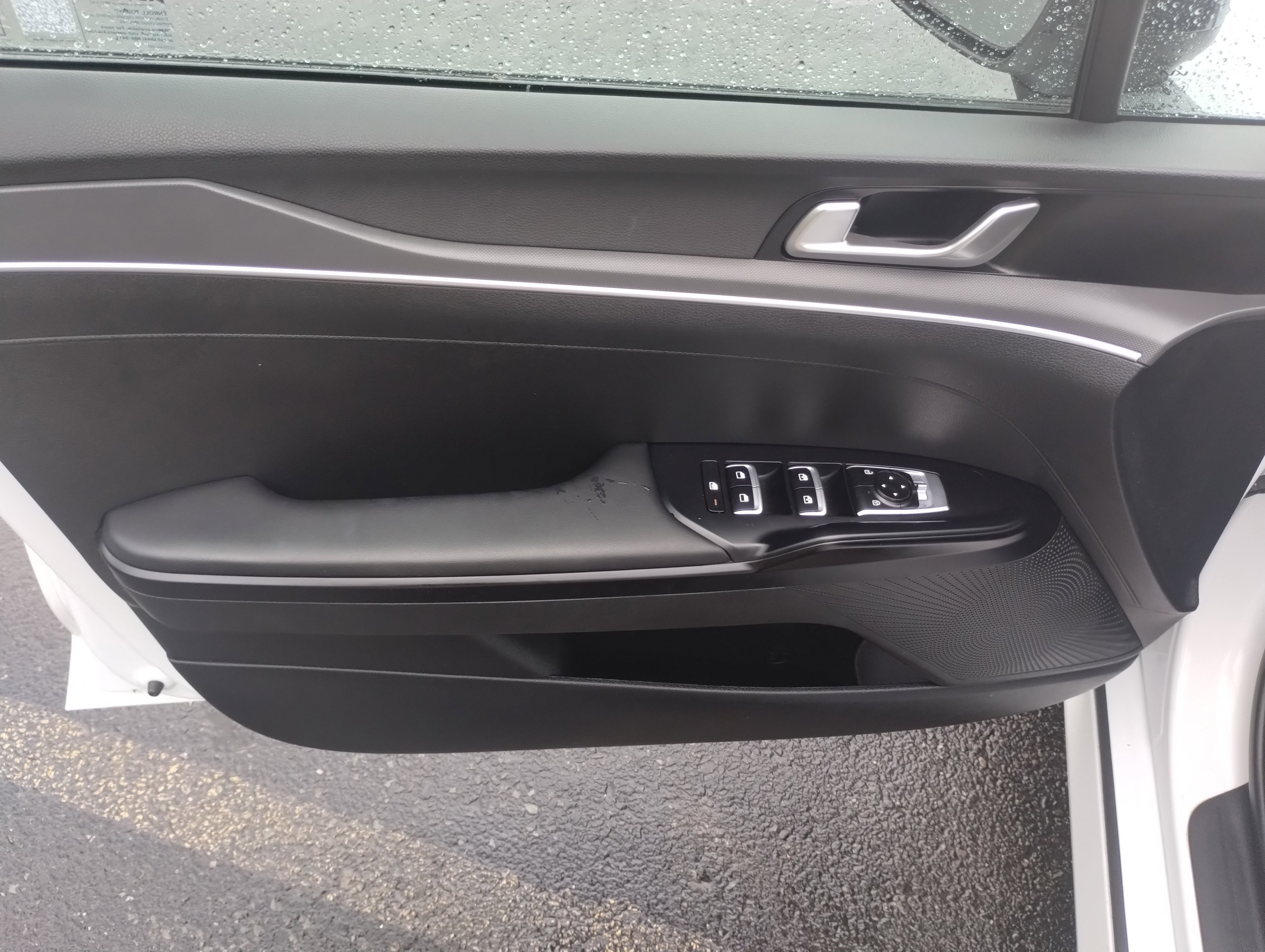 Used 2022 Kia K5 GT-Line image 10