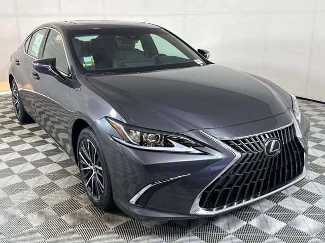 New 2025 Lexus ES 300h w/ Premium Package image 9