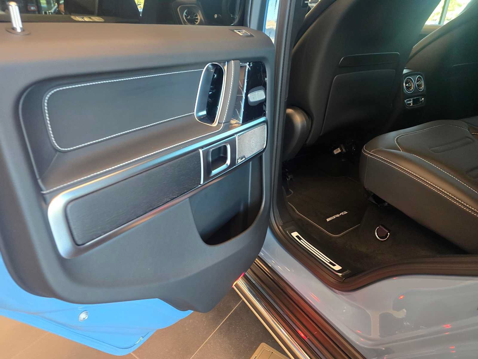 New 2026 Mercedes-Benz G 550 image 16