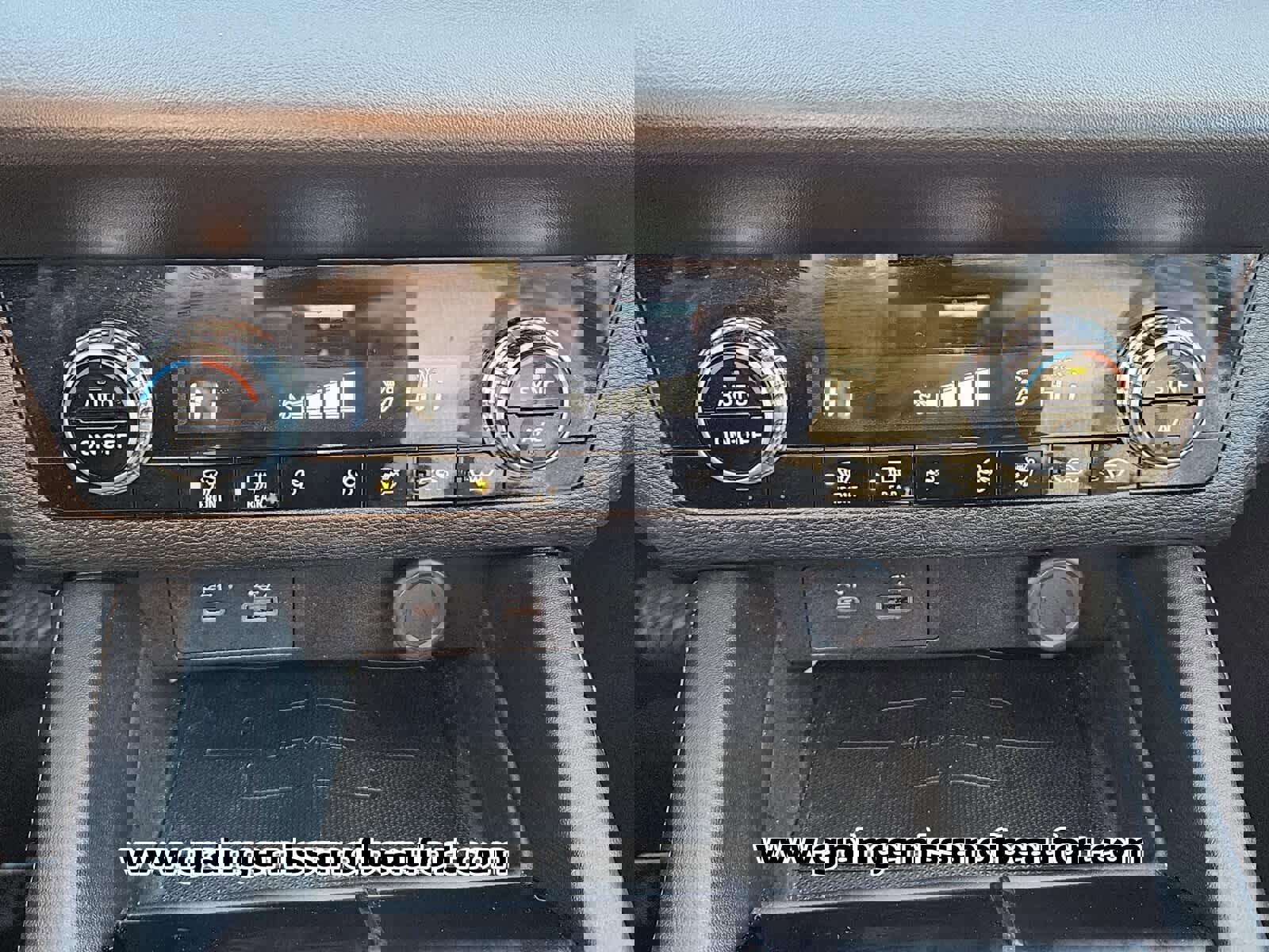 Used 2022 Mitsubishi Outlander ES image 10