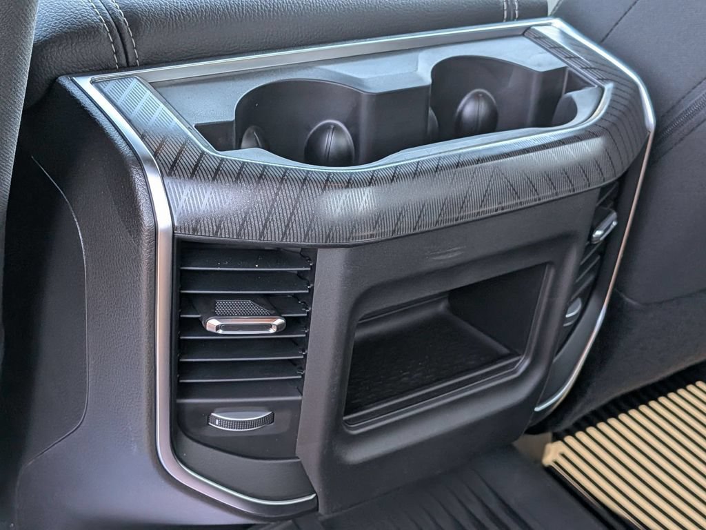 New 2026 RAM 2500 Big Horn AWD/4WD image 22