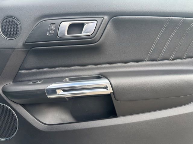 Used 2021 Ford Mustang Premium image 28