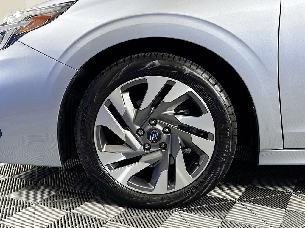 Used 2023 Subaru Legacy Limited AWD/4WD image 32