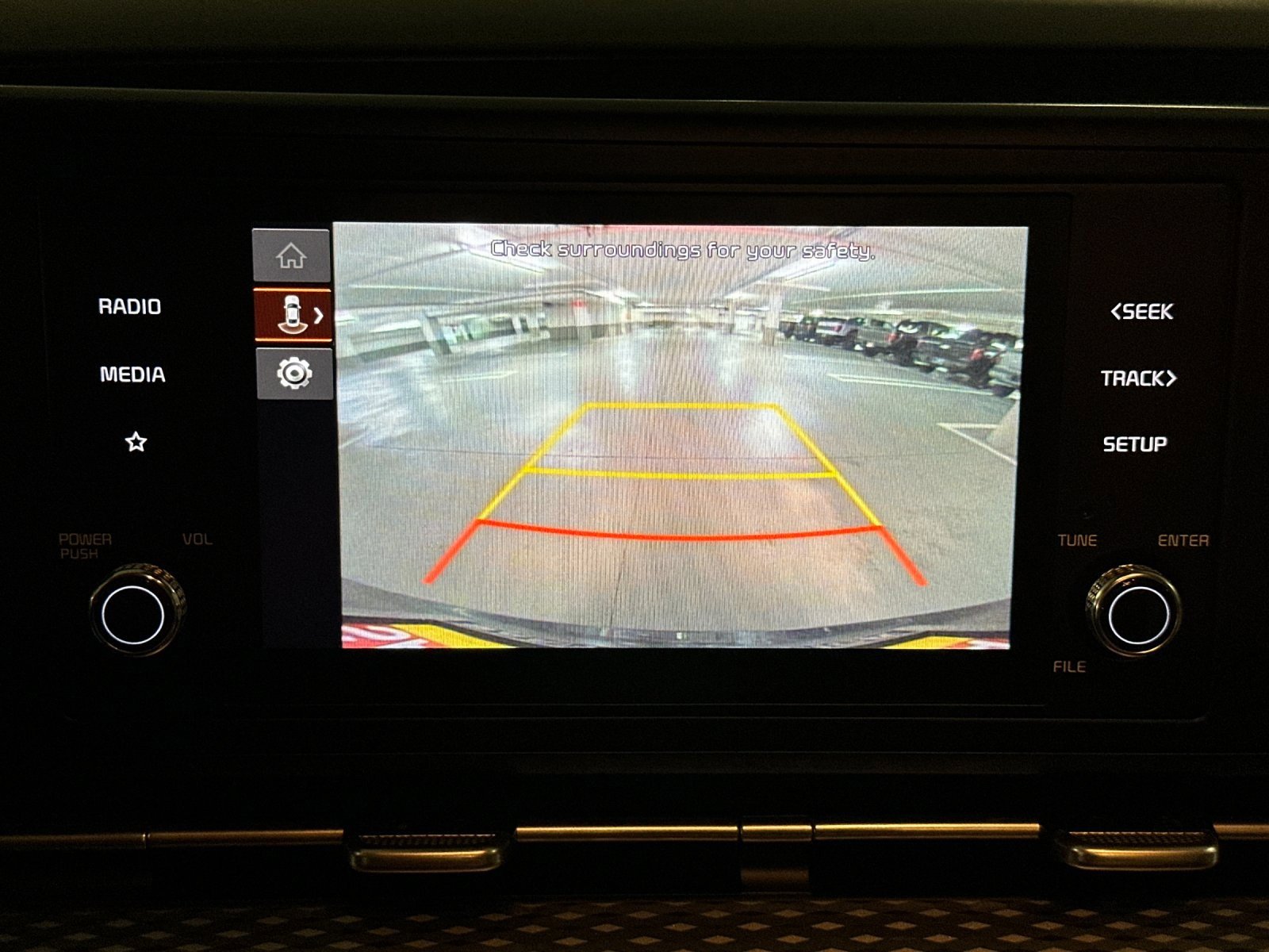 Certified 2024 Kia Carnival LX image 19