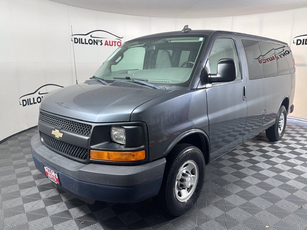 Used 2016 Chevrolet Express 2500 LS RWD image 2