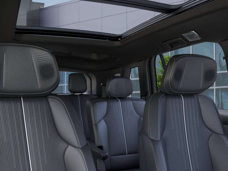 New 2027 Cadillac Vistiq Sport AWD/4WD image 24
