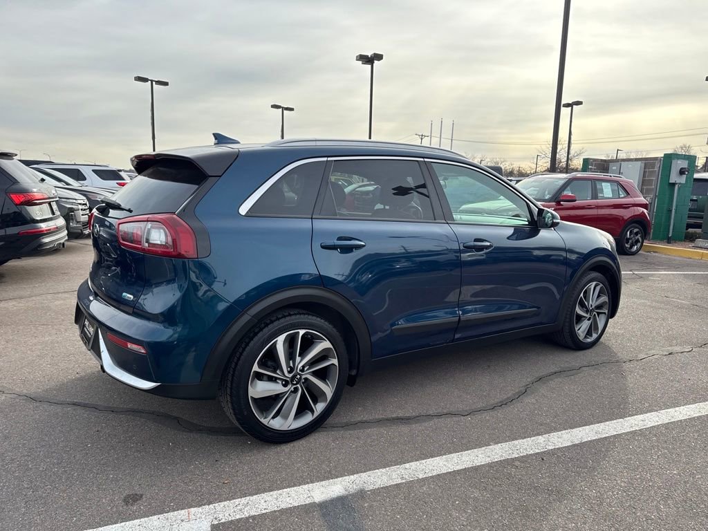 Used 2017 Kia Niro Touring image 10