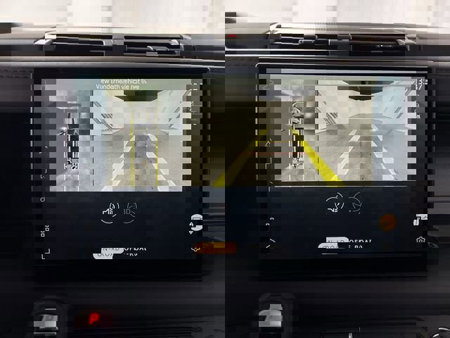 Used 2023 Land Rover Defender 130 X image 15